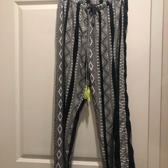 CLUB Z COLLECTION NWT Drawstring Pants size-XL black/ white - Picture 7 of 8